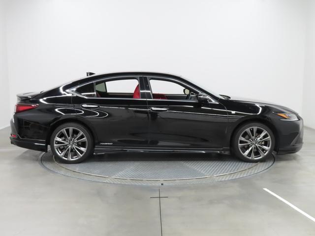 ＥＳ ＥＳ３００ｈ　Ｆスポーツ　ドライブレコーダー　クリアランスソナー　レーンアシスト　オートクルーズコントロール　衝突被害軽減システム　バックカメラ　ナビ　アルミホイール　ＬＥＤヘッドランプ　サンルーフ　ＣＶＴ　シートヒーター（5枚目）