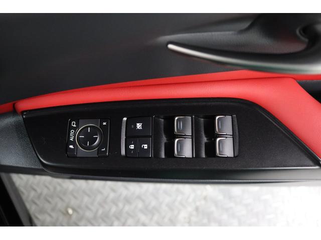 ＥＳ ＥＳ３００ｈ　Ｆスポーツ　ドライブレコーダー　クリアランスソナー　レーンアシスト　オートクルーズコントロール　衝突被害軽減システム　バックカメラ　ナビ　アルミホイール　ＬＥＤヘッドランプ　サンルーフ　ＣＶＴ　シートヒーター（13枚目）