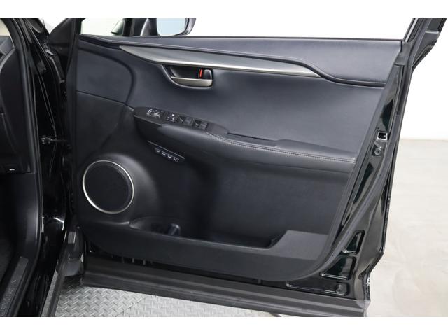 �^�]�ȃh�A�g�����摜�ł��B