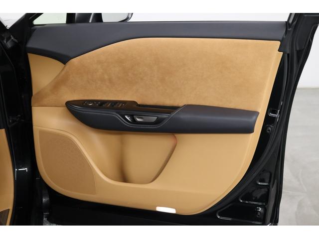 �^�]�ȃh�A�g�����摜�ł��B