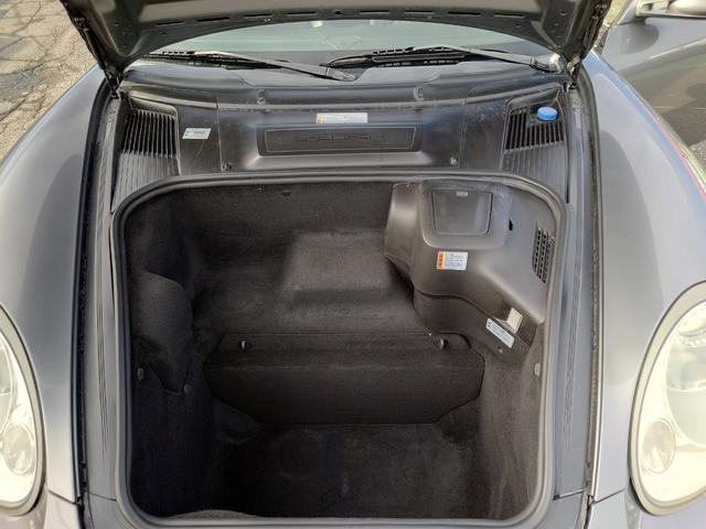 ケイマン ベースグレード　左ハンドル　ＥＴＣ　ＡＴ　アルミホイール　盗難防止システム　ＡＢＳ　ＣＤ　エアコン　パワーステアリング　パワーウィンドウ　運転席エアバッグ　助手席エアバッグ（18枚目）