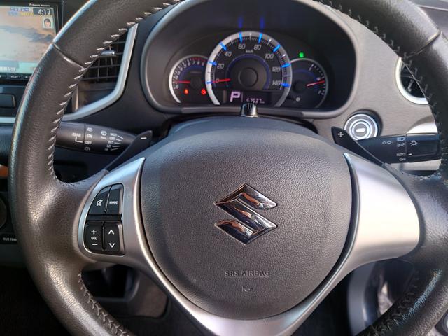 ワゴンＲスティングレー Ｔ　ナビ　ＴＶ　オートライト　ＨＩＤ　スマートキー　アイドリングストップ　ＣＶＴ　盗難防止システム　ＡＢＳ　ＣＤ　アルミホイール　衝突安全ボディ　エアコン　パワーステアリング　パワーウィンドウ（9枚目）