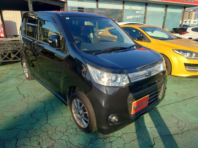 ワゴンＲスティングレー Ｔ　ナビ　ＴＶ　オートライト　ＨＩＤ　スマートキー　アイドリングストップ　ＣＶＴ　盗難防止システム　ＡＢＳ　ＣＤ　アルミホイール　衝突安全ボディ　エアコン　パワーステアリング　パワーウィンドウ（13枚目）