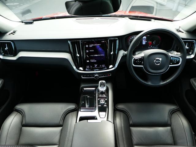 Ｖ６０ リチャージ　ＰＨＶ　Ｔ６　ＡＷＤ　インスクリプション（2枚目）