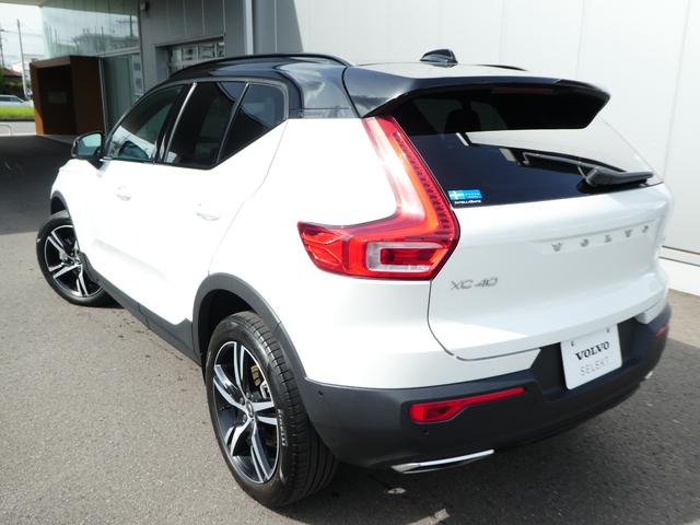 ＸＣ４０ Ｔ４　ＡＷＤ　Ｒデザイン　純正ナビ・リアビューカメラ・ＣＴＡ・ＡＣＣ・ＰＣＣ・パワーシート・メモリーシート・Ｒデザイン専用シート・Ｒデザイン専用アルミホイール・Ｒデザイン専用ステアリング（23枚目）