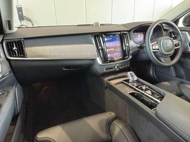 Ｖ９０ アルティメット　Ｂ５　弊社試乗車・２０２４年最終型モデル（3枚目）