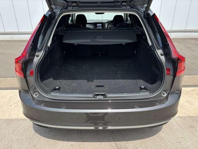 Ｖ９０ アルティメット　Ｂ５　弊社試乗車・２０２４年最終型モデル（12枚目）