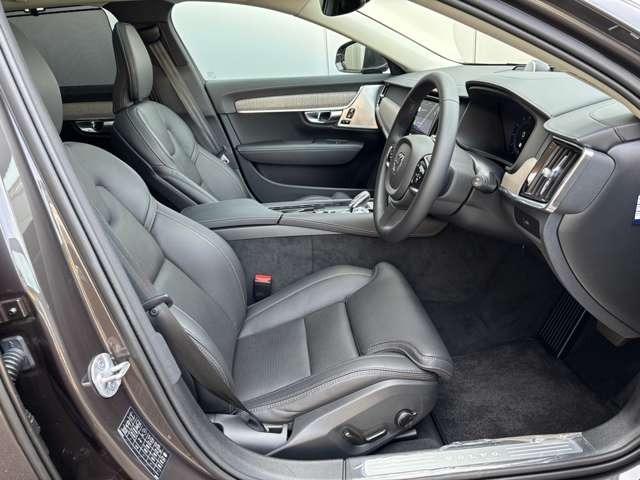 Ｖ９０ アルティメット　Ｂ５　弊社試乗車・２０２４年最終型モデル（32枚目）