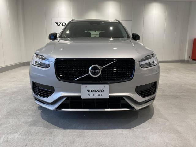 ＸＣ９０ リチャージアルテメットＴ８ＡＷＤプラグインハイブリド　■認定中古車■パノラマガラスサンルーフ■Ｂ＆Ｗプレミアムサウンドシステム■電子制御エアサスペンション■純正３６０ドライブレコーダー■純正リアバンパープロテクター■試乗車■Ｇｏｏｇｌｅ搭載■黒革（8枚目）