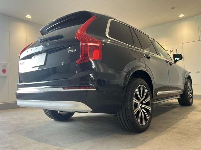 ＸＣ９０ Ｂ６　ＡＷＤ　インスクリプション　認定中古車・弊社下取車・パノラマサンルーフ・Ｂｏｗｅｒｅｓ＆Ｗｉｌｋｉｎｓプレミアムオーディオ・本革シート・禁煙車・全周囲カメラ・オレフォス社製クリスタルシフトノブ・シートヒーター＆シートクーラー（14枚目）