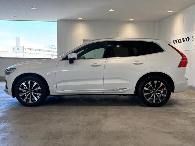 ＸＣ６０ アルティメット　Ｂ５　ＡＷＤ　認定中古車・弊社試乗車・禁煙車・Ｂ＆Ｗプレミアムサウンド・パノラマガラスサンルーフ・本革シート・Ｇｏｏｇｌｅシステム・シートヒーター・ステアリングホイールヒーター・アダプティブクルーズコントロール（10枚目）