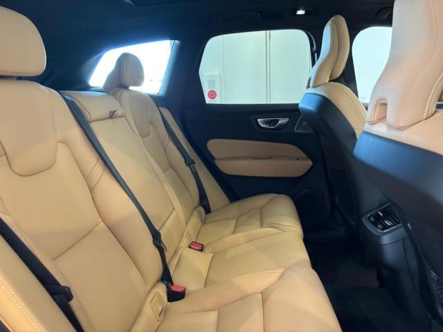 ＸＣ６０ アルティメット　Ｂ５　ＡＷＤ　認定中古車・弊社試乗車・禁煙車・Ｂ＆Ｗプレミアムサウンド・パノラマガラスサンルーフ・本革シート・Ｇｏｏｇｌｅシステム・シートヒーター・ステアリングホイールヒーター・アダプティブクルーズコントロール（27枚目）