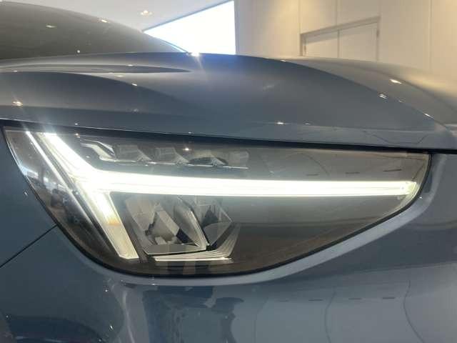 XC40リチャージ リチャージ プラスシングルモーター 認定中古車・弊社下取車・パノラマガラスサンルーフ・禁煙車・Googleインフォテイメントシステム・アダブティブクルーズコントロール・ブラインドスポットモニター・シートヒーター・ステアリングヒーター(15枚目)