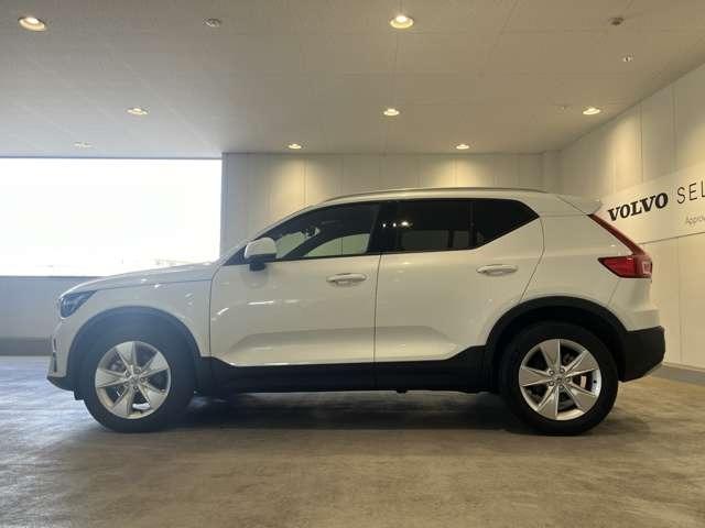 ＸＣ４０ プラス　プロ　Ｂ３　認定中古車・弊社下取車・ｈａｒｍａｎ／ｋａｒｄｏｎプレミアムオーディオ・Ｇｏｏｇｌｅインフォテイメントシステム・禁煙車・アダブティブクルーズコントロール・ブラインドスポットモニター・シートヒーター（10枚目）