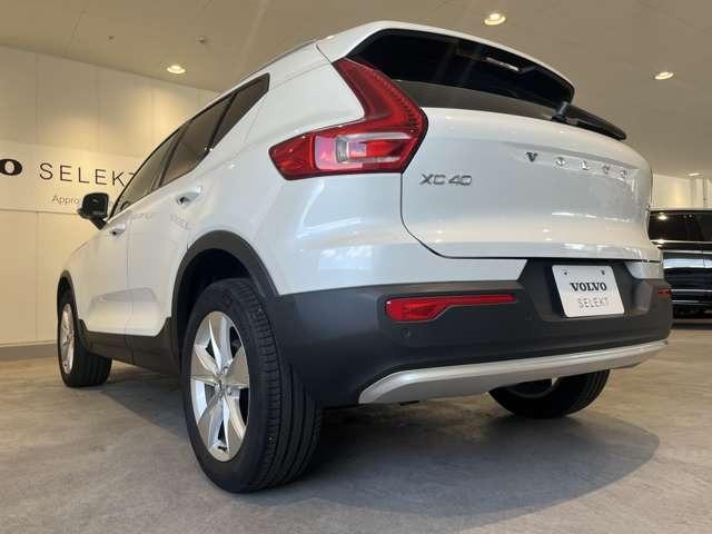 ＸＣ４０ プラス　プロ　Ｂ３　認定中古車・弊社下取車・ｈａｒｍａｎ／ｋａｒｄｏｎプレミアムオーディオ・Ｇｏｏｇｌｅインフォテイメントシステム・禁煙車・アダブティブクルーズコントロール・ブラインドスポットモニター・シートヒーター（13枚目）