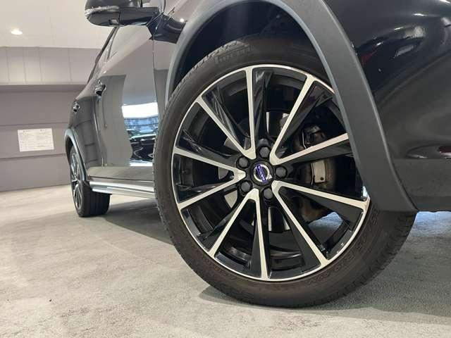 Ｖ６０ クロスカントリー　Ｔ５　ＡＷＤ　クラシック　認定中古車・弊社下取車・本革シート・禁煙車・パノラマガラスサンルーフ・バックカメラ・アダブティブクルーズコントロール・ブラインドスポットモニター・シートヒーター（15枚目）