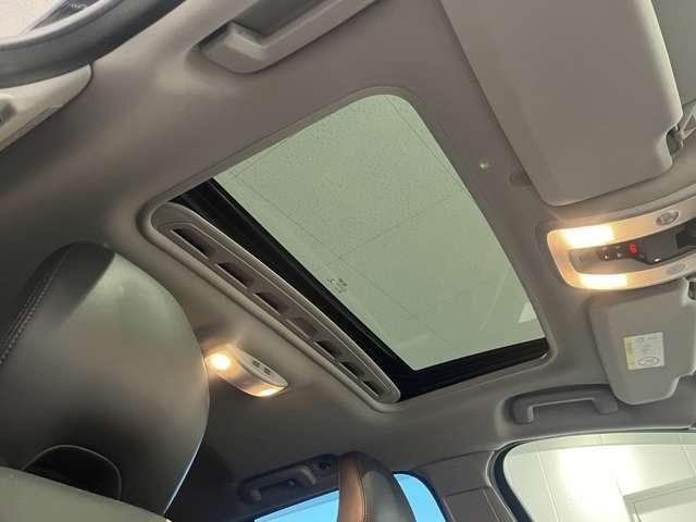 Ｖ６０ クロスカントリー　Ｔ５　ＡＷＤ　クラシック　認定中古車・弊社下取車・本革シート・禁煙車・パノラマガラスサンルーフ・バックカメラ・アダブティブクルーズコントロール・ブラインドスポットモニター・シートヒーター（17枚目）