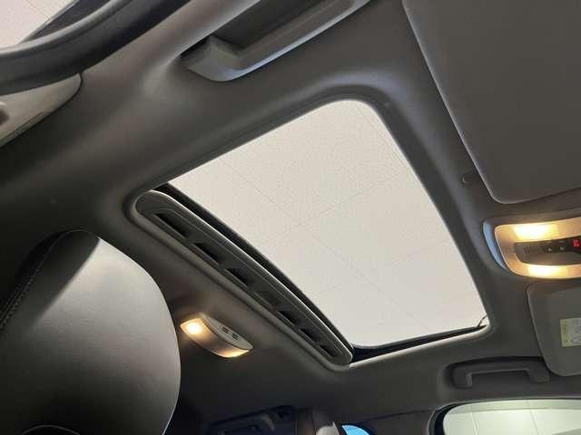 Ｖ６０ クロスカントリー　Ｔ５　ＡＷＤ　クラシック　認定中古車・弊社下取車・本革シート・禁煙車・パノラマガラスサンルーフ・バックカメラ・アダブティブクルーズコントロール・ブラインドスポットモニター・シートヒーター（18枚目）