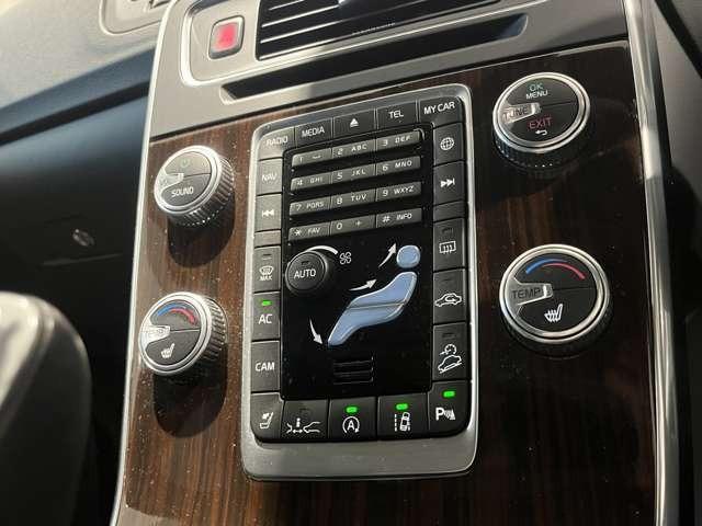 Ｖ６０ クロスカントリー　Ｔ５　ＡＷＤ　クラシック　認定中古車・弊社下取車・本革シート・禁煙車・パノラマガラスサンルーフ・バックカメラ・アダブティブクルーズコントロール・ブラインドスポットモニター・シートヒーター（26枚目）