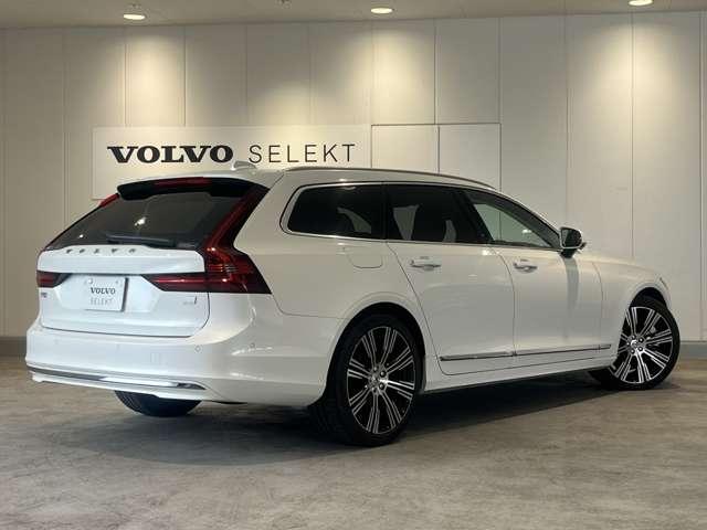 V90 リチャージ PHV T8 AWD インスクリプション 4WD 認定中古車・ワンオーナー・パノラマガラスサンルーフ・禁煙車・harman/kardonプレミアムオーディオ・本革シート・Googleインフォテイメントシステム・360°ビューカメラ(2枚目)