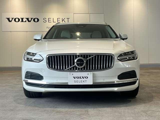 V90 リチャージ PHV T8 AWD インスクリプション 4WD 認定中古車・ワンオーナー・パノラマガラスサンルーフ・禁煙車・harman/kardonプレミアムオーディオ・本革シート・Googleインフォテイメントシステム・360°ビューカメラ(8枚目)