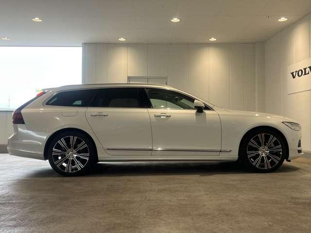 V90 リチャージ PHV T8 AWD インスクリプション 4WD 認定中古車・ワンオーナー・パノラマガラスサンルーフ・禁煙車・harman/kardonプレミアムオーディオ・本革シート・Googleインフォテイメントシステム・360°ビューカメラ(10枚目)