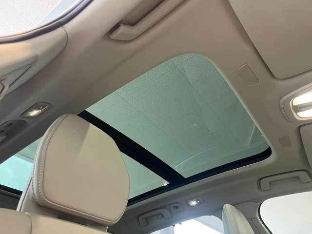 V90 リチャージ PHV T8 AWD インスクリプション 4WD 認定中古車・ワンオーナー・パノラマガラスサンルーフ・禁煙車・harman/kardonプレミアムオーディオ・本革シート・Googleインフォテイメントシステム・360°ビューカメラ(17枚目)