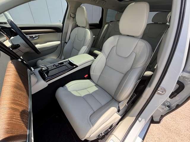 V90 リチャージ PHV T8 AWD インスクリプション 4WD 認定中古車・ワンオーナー・パノラマガラスサンルーフ・禁煙車・harman/kardonプレミアムオーディオ・本革シート・Googleインフォテイメントシステム・360°ビューカメラ(34枚目)