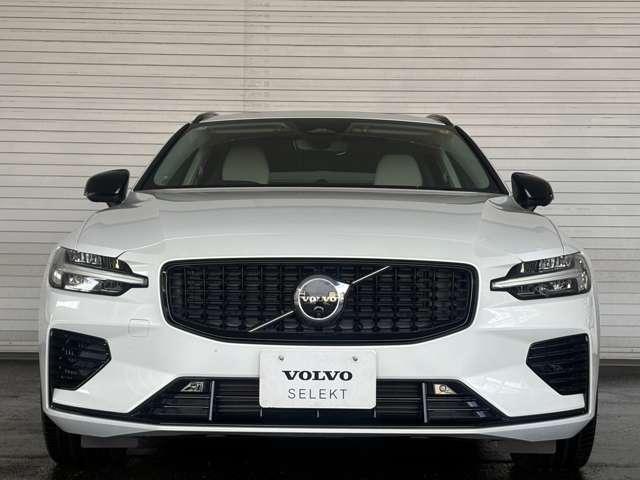 ご覧いただきまして誠にありがとうございます。在庫確認や見積依頼、ご来店予約は専用フォーム「０９２−６２４−４９０７」ボルボ・カー福岡東までお気軽にお問合せください。