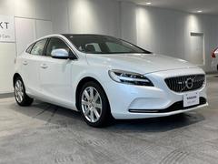 Ｖ４０ Ｔ３　クラシックエディション　■認定中古車■最終型モデル■禁煙車■パノラマガラスルーフ■フロント　リアシートヒー■純正前後ドライブレコーダー■ブロンドレザーシート■バックカメラ■純正ＨＤＤナビ■モダンウッドパネル 9020035A20240406G002 5