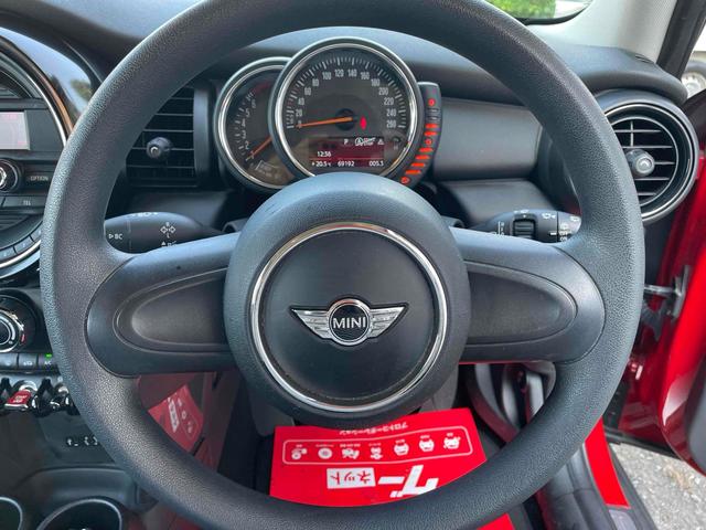 ＭＩＮＩ ワン　ＥＴＣ　オートクルーズコントロール　アルミホイール　ターボ　スマートキー　ＡＴ　盗難防止システム　ＡＢＳ　エアコン　パワーステアリング　パワーウィンドウ　ＵＳＢ　ＡＵＸ（3枚目）