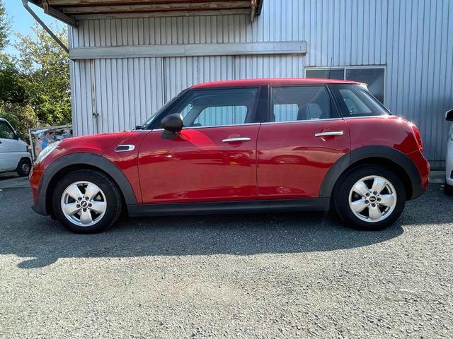ＭＩＮＩ ワン　ＥＴＣ　オートクルーズコントロール　アルミホイール　ターボ　スマートキー　ＡＴ　盗難防止システム　ＡＢＳ　エアコン　パワーステアリング　パワーウィンドウ　ＵＳＢ　ＡＵＸ（18枚目）
