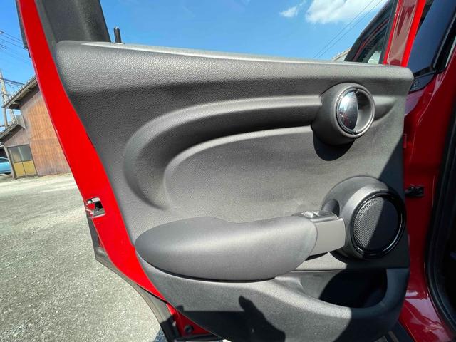 ＭＩＮＩ ワン　ＥＴＣ　オートクルーズコントロール　アルミホイール　ターボ　スマートキー　ＡＴ　盗難防止システム　ＡＢＳ　エアコン　パワーステアリング　パワーウィンドウ　ＵＳＢ　ＡＵＸ（28枚目）