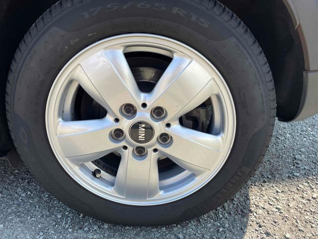 ＭＩＮＩ ワン　ＥＴＣ　オートクルーズコントロール　アルミホイール　ターボ　スマートキー　ＡＴ　盗難防止システム　ＡＢＳ　エアコン　パワーステアリング　パワーウィンドウ　ＵＳＢ　ＡＵＸ（40枚目）