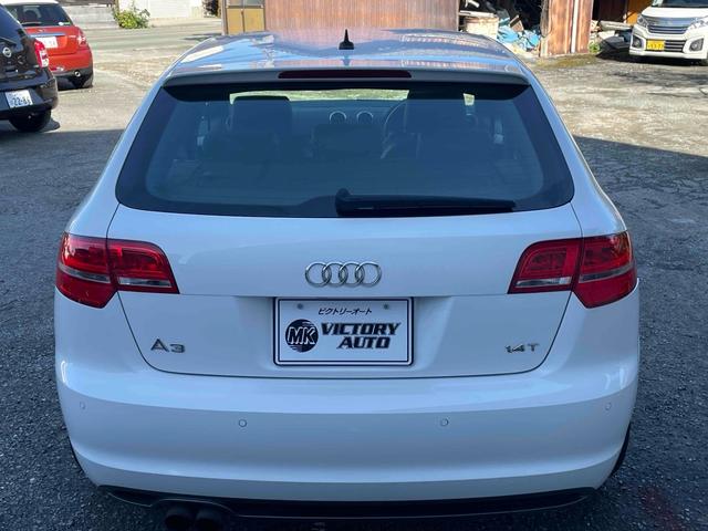 A3 スポーツバック1.4TFSI Sラインパック バックカメラ ナビ TV クリアランスソナー アルミホイール AT 盗難防止システム 記録簿 ABS ESC CD DVD再生 USB Bluetooth エアコン パワーステアリング(16枚目)