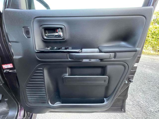 スペーシアカスタム ハイブリッドＧＳ　ワンオーナー車・Ｂｌｕｅｔｏｏｔｈ機能付きオーディオ・両側スライド・片側電動　ナビ　ＴＶ　スマートキー　アイドリングストップ　シートヒーター　　ＣＶＴ　ＣＤ　アルミホイール　エアコン　運転席エアバッグ（9枚目）