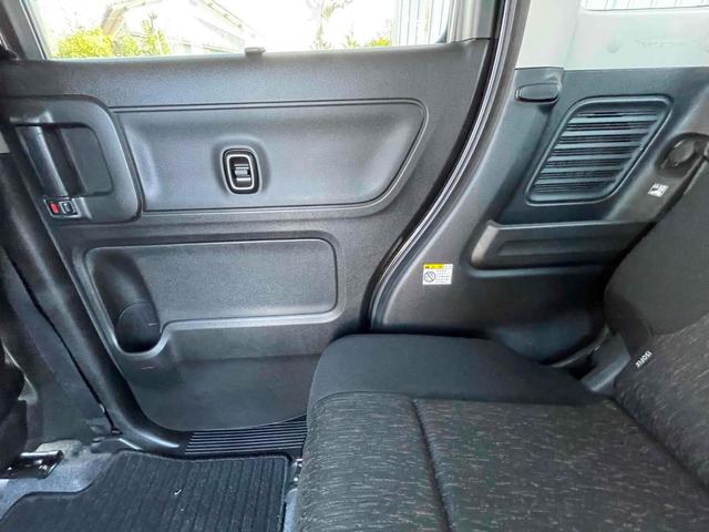 スペーシアカスタム ハイブリッドＧＳ　ワンオーナー車・Ｂｌｕｅｔｏｏｔｈ機能付きオーディオ・両側スライド・片側電動　ナビ　ＴＶ　スマートキー　アイドリングストップ　シートヒーター　　ＣＶＴ　ＣＤ　アルミホイール　エアコン　運転席エアバッグ（38枚目）