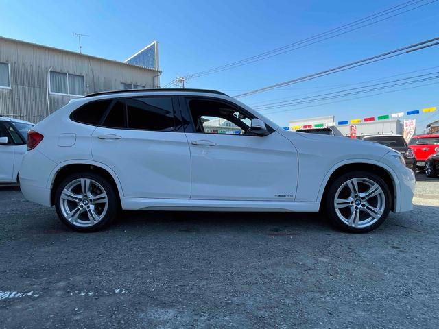 Ｘ１ ｓＤｒｉｖｅ　２０ｉ　Ｍスポーツ　Ｐａｎａｓｏｎｉｃストラーダナビ　ＴＶ　Ｂｌｕｅｔｏｏｔｈ機能　ＥＴＣ　純正１８インチアルミナビ　　ＡＴ　ＣＤ　ＵＳＢ　ＡＢＳ　エアコン　パワーステアリング　パワーウィンドウ（15枚目）