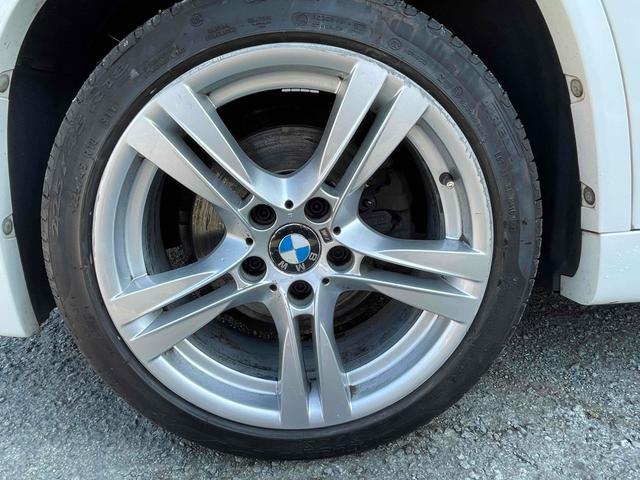 Ｘ１ ｓＤｒｉｖｅ　２０ｉ　Ｍスポーツ　Ｐａｎａｓｏｎｉｃストラーダナビ　ＴＶ　Ｂｌｕｅｔｏｏｔｈ機能　ＥＴＣ　純正１８インチアルミナビ　　ＡＴ　ＣＤ　ＵＳＢ　ＡＢＳ　エアコン　パワーステアリング　パワーウィンドウ（20枚目）