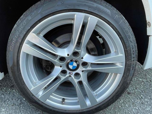 Ｘ１ ｓＤｒｉｖｅ　２０ｉ　Ｍスポーツ　Ｐａｎａｓｏｎｉｃストラーダナビ　ＴＶ　Ｂｌｕｅｔｏｏｔｈ機能　ＥＴＣ　純正１８インチアルミナビ　　ＡＴ　ＣＤ　ＵＳＢ　ＡＢＳ　エアコン　パワーステアリング　パワーウィンドウ（30枚目）