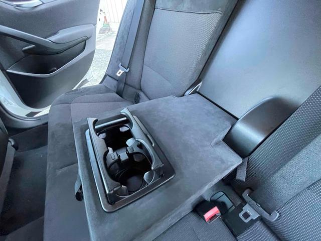 Ｘ１ ｓＤｒｉｖｅ　２０ｉ　Ｍスポーツ　Ｐａｎａｓｏｎｉｃストラーダナビ　ＴＶ　Ｂｌｕｅｔｏｏｔｈ機能　ＥＴＣ　純正１８インチアルミナビ　　ＡＴ　ＣＤ　ＵＳＢ　ＡＢＳ　エアコン　パワーステアリング　パワーウィンドウ（35枚目）