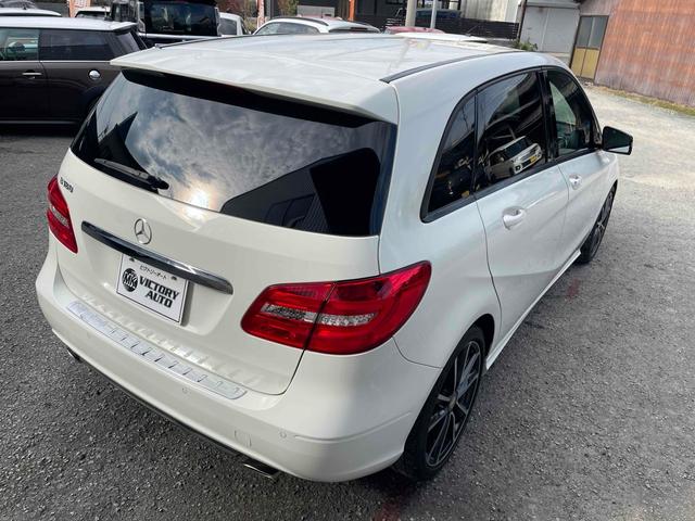 Ｂクラス Ｂ１８０　ブルーエフィシェンシースポーツナイトＰＫＧ　ドライブレコーダー　ＥＴＣ　バックカメラ　ナビ　ＴＶ　クリアランスソナー　オートクルーズコントロール　アルミホイール　後席モニター　パワーシート　電動格納ミラー　ＡＴ　盗難防止システム　記録簿　ＡＢＳ（26枚目）