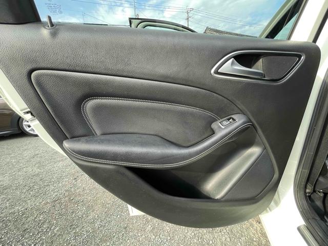 Ｂクラス Ｂ１８０　ブルーエフィシェンシースポーツナイトＰＫＧ　ドライブレコーダー　ＥＴＣ　バックカメラ　ナビ　ＴＶ　クリアランスソナー　オートクルーズコントロール　アルミホイール　後席モニター　パワーシート　電動格納ミラー　ＡＴ　盗難防止システム　記録簿　ＡＢＳ（40枚目）