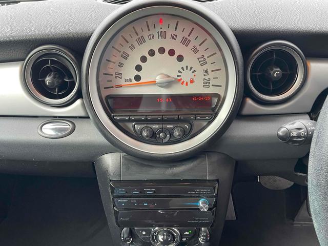 �݌Ɋm�F�ȂǂɊւ��ẮA���C�y�ɂ��₢���킹���������B