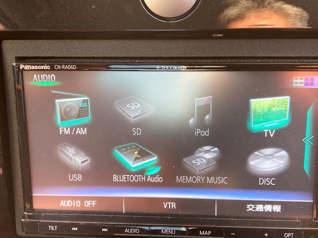 Ｃ　ＥＴＣ　ナビ　ＴＶ　スマートキー　ＡＴ　衝突安全ボディ　ＡＢＳ　ＣＤ　ＤＶＤ再生　ＵＳＢ　Ｂｌｕｅｔｏｏｔｈ　エアコン　パワーステアリング　パワーウィンドウ　運転席エアバッグ　助手席エアバッグ(5枚目)