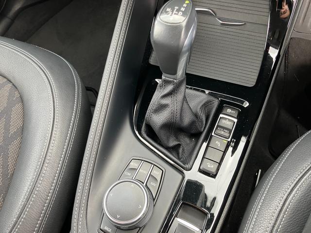 Ｘ１ ｘＤｒｉｖｅ　１８ｄ　４ＷＤ　クリーンディーゼル　ドライブレコーダー　ＥＴＣ　バックカメラ　クリアランスソナー　　ターボ　ナビ　オートライト　ＬＥＤヘッドランプ　電動リアゲート　１８インチアルミホイール　スマートキー（10枚目）
