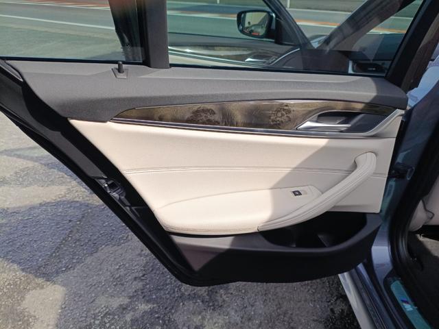 5シリーズ 523i Mスポーツ ハイラインパッケージ ドライブレコーダー ETC クリアランスソナー レーンアシスト オートクルーズコントロール 衝突被害軽減システム 全周囲カメラ ナビ アルミホイール LEDヘッドランプ AT スマートキー(20枚目)