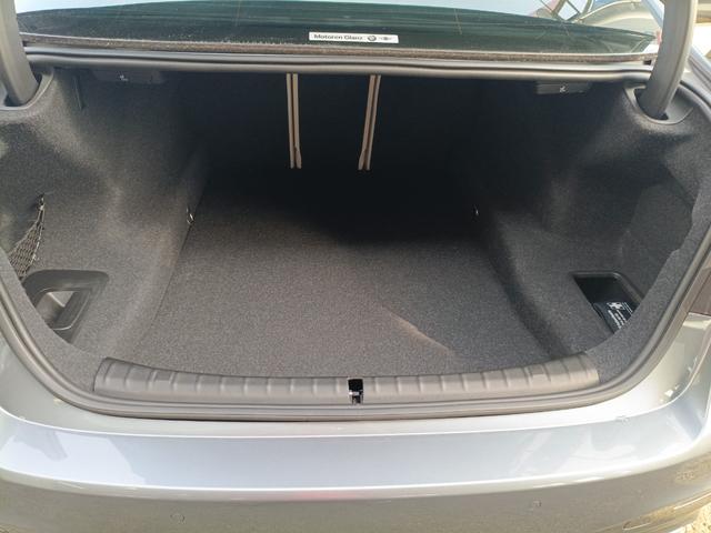 5シリーズ 523i Mスポーツ ハイラインパッケージ ドライブレコーダー ETC クリアランスソナー レーンアシスト オートクルーズコントロール 衝突被害軽減システム 全周囲カメラ ナビ アルミホイール LEDヘッドランプ AT スマートキー(35枚目)