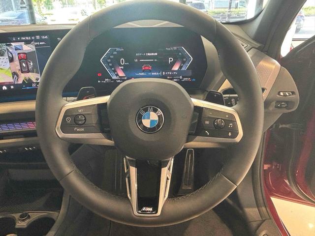 １シリーズ １２０ｄ　Ｍスポーツ　ハイラインパッケージ　全周囲カメラ　オートクルーズコントロール　アルミホイール　サンルーフ　パワーシート　電動格納ミラー　シートヒーター　ＡＴ　エアコン　パワーステアリング　パワーウィンドウ（2枚目）