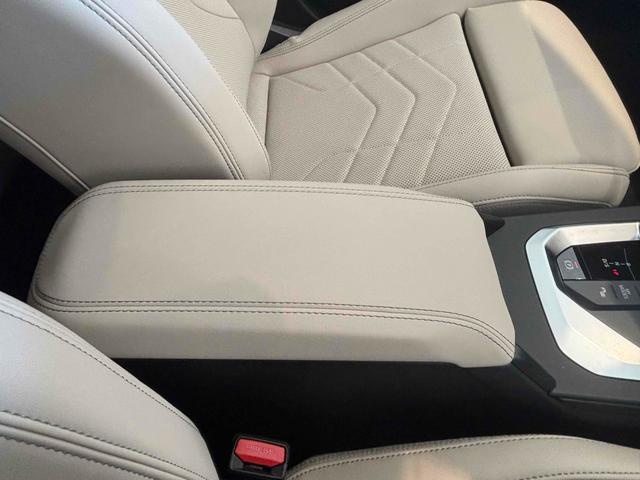 １シリーズ １２０ｄ　Ｍスポーツ　ハイラインパッケージ　全周囲カメラ　オートクルーズコントロール　アルミホイール　サンルーフ　パワーシート　電動格納ミラー　シートヒーター　ＡＴ　エアコン　パワーステアリング　パワーウィンドウ（7枚目）